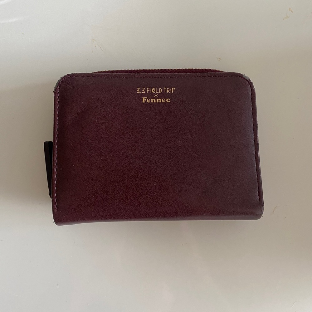 3.3 Field Trip x fennec burgundy wallet